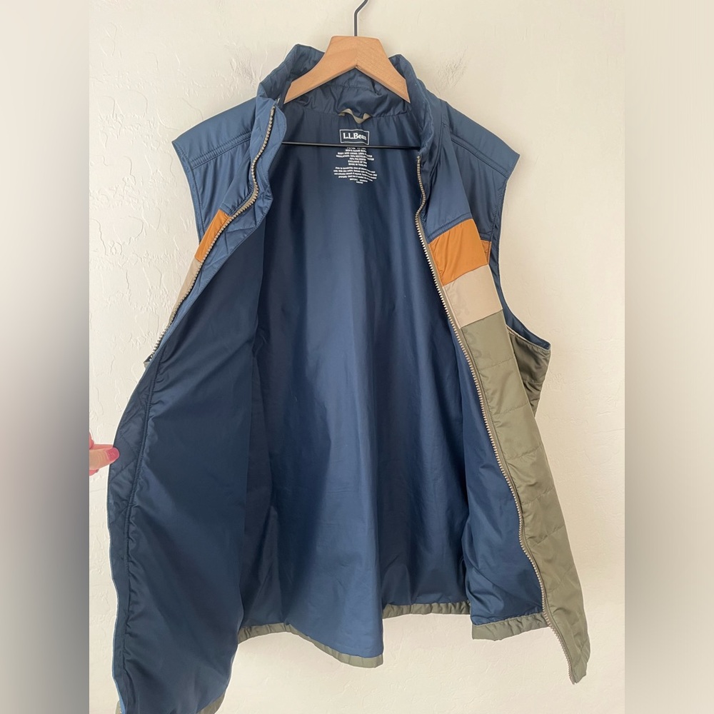 LL Bean color blocker puffer vest XXL tall - Picture 8 of 10